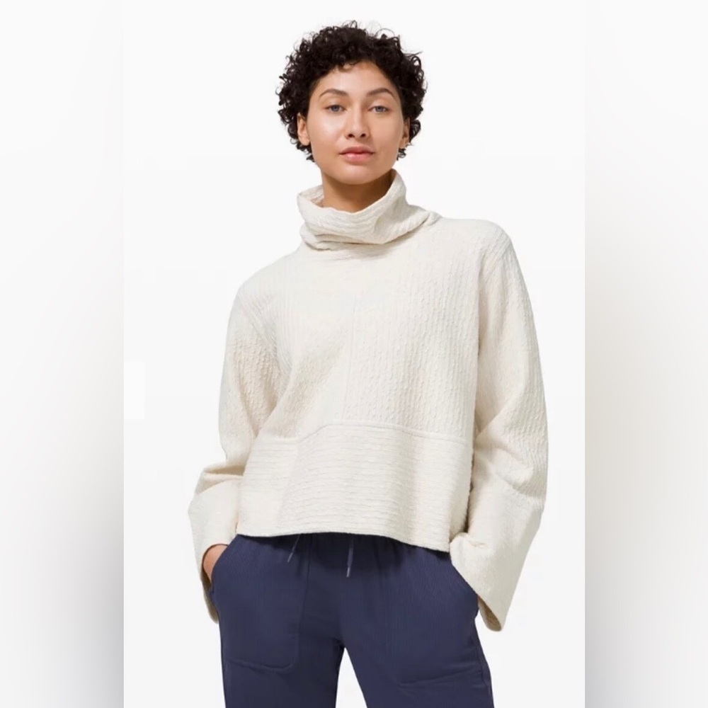 Lululemon retreat yourself pullover hoodie ivory white  21” Ptp